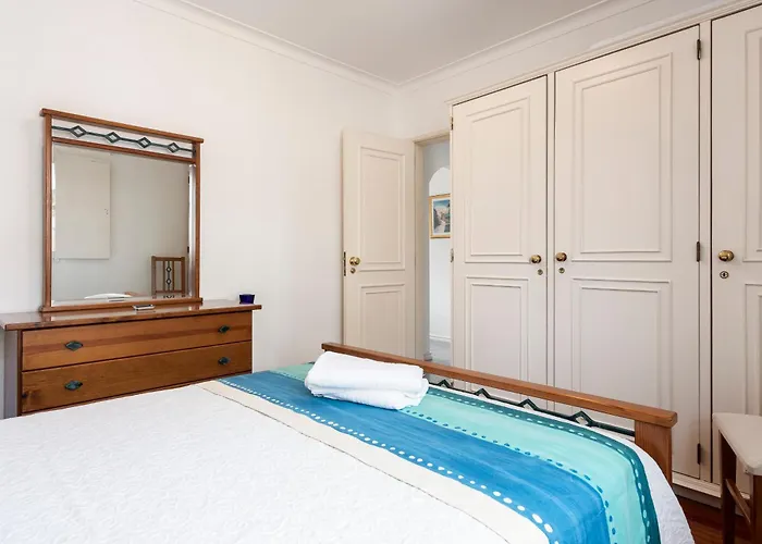 Luis - Apartamento *