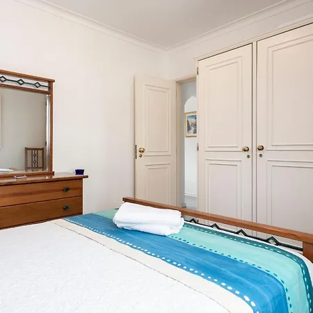 Luis - Apartment *